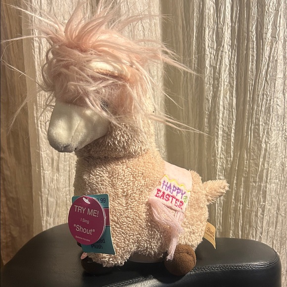 Singing Plush Llama with Pink Mane - Picture 3 of 7